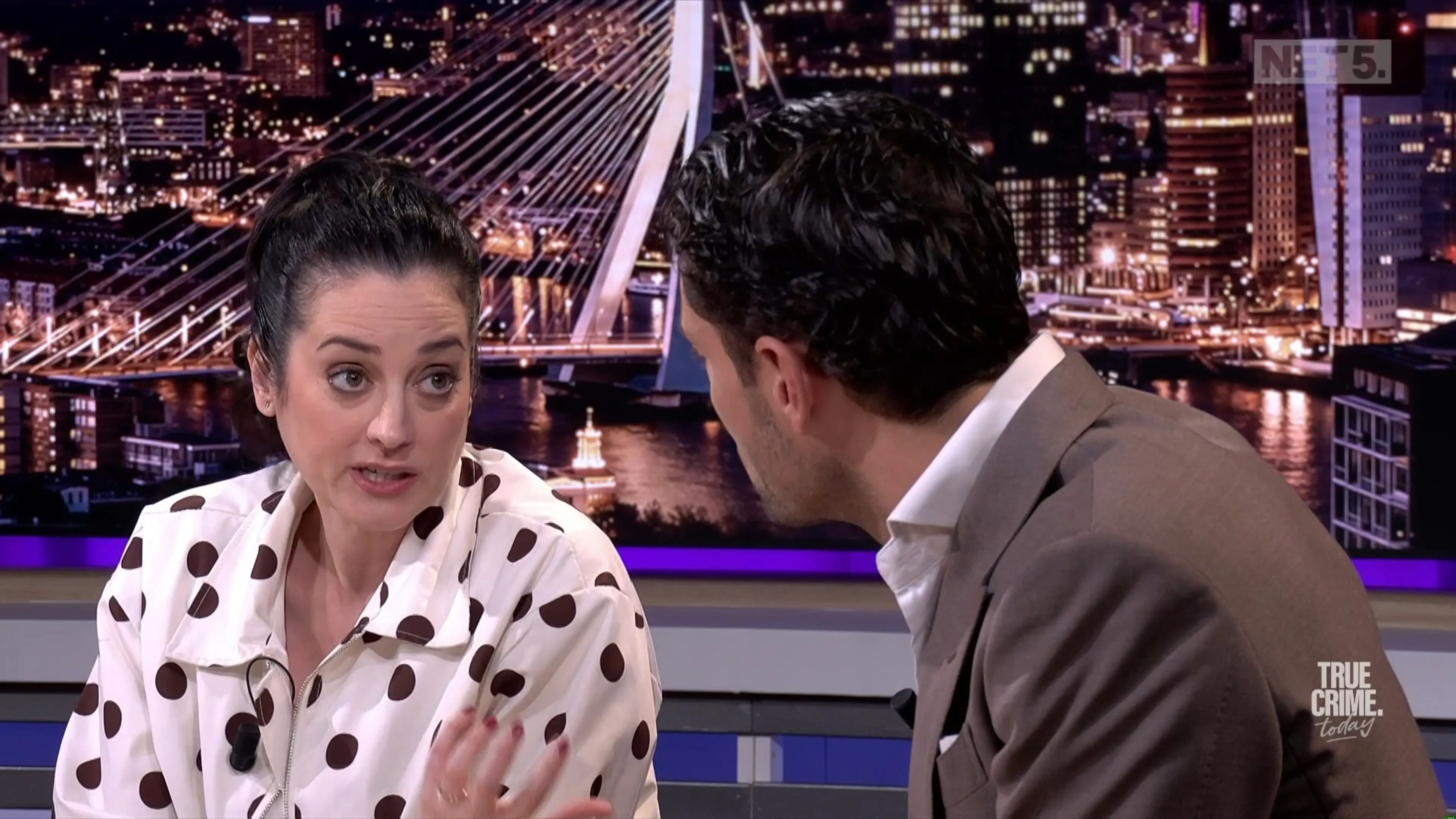 Vrouw opgepakt vanwege verkrachting moeder, dochtertje keek toe