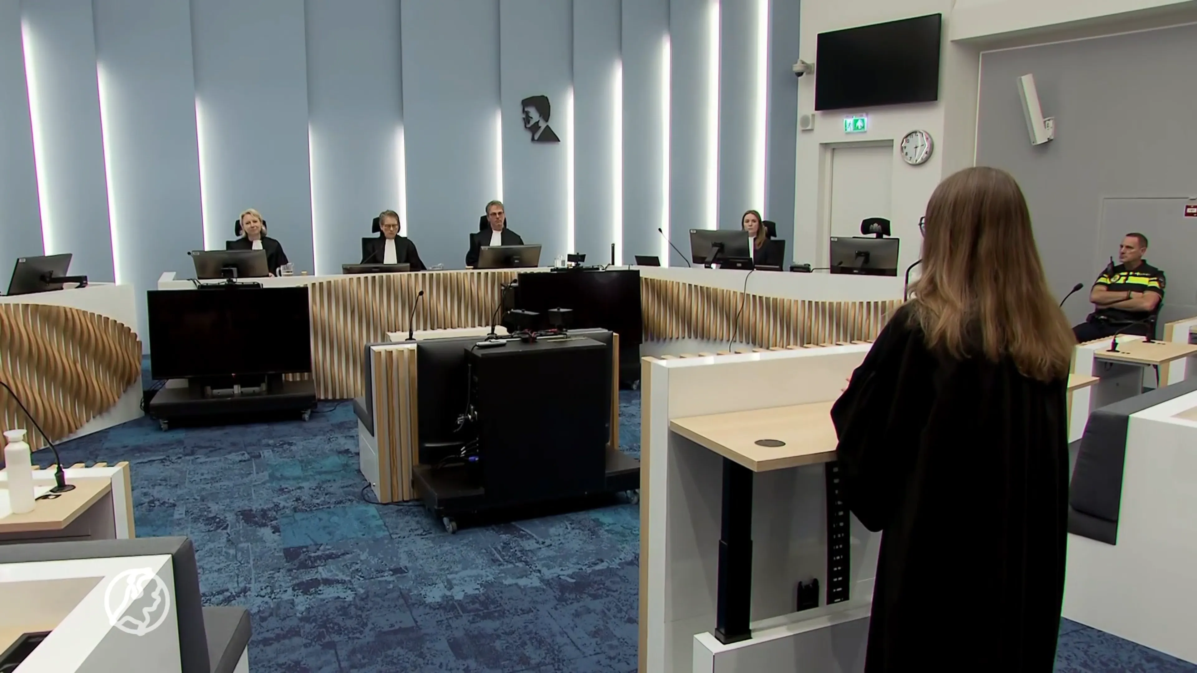 Erasmusschutter Fouad L. schoot docent neer omdat hij geen diploma kreeg