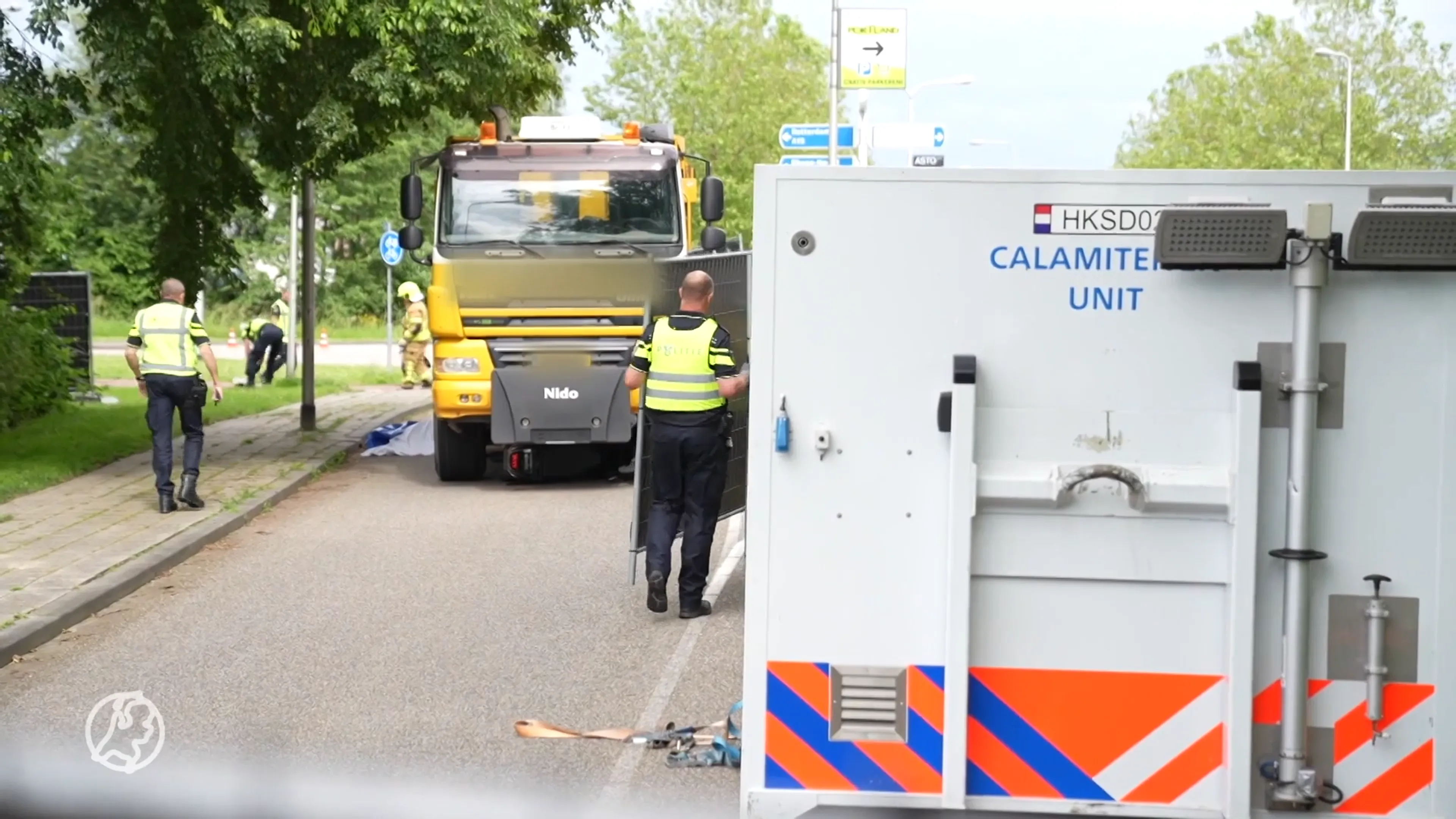 Scooterrijder overleden na aanrijding met vrachtwagen in Rhoon