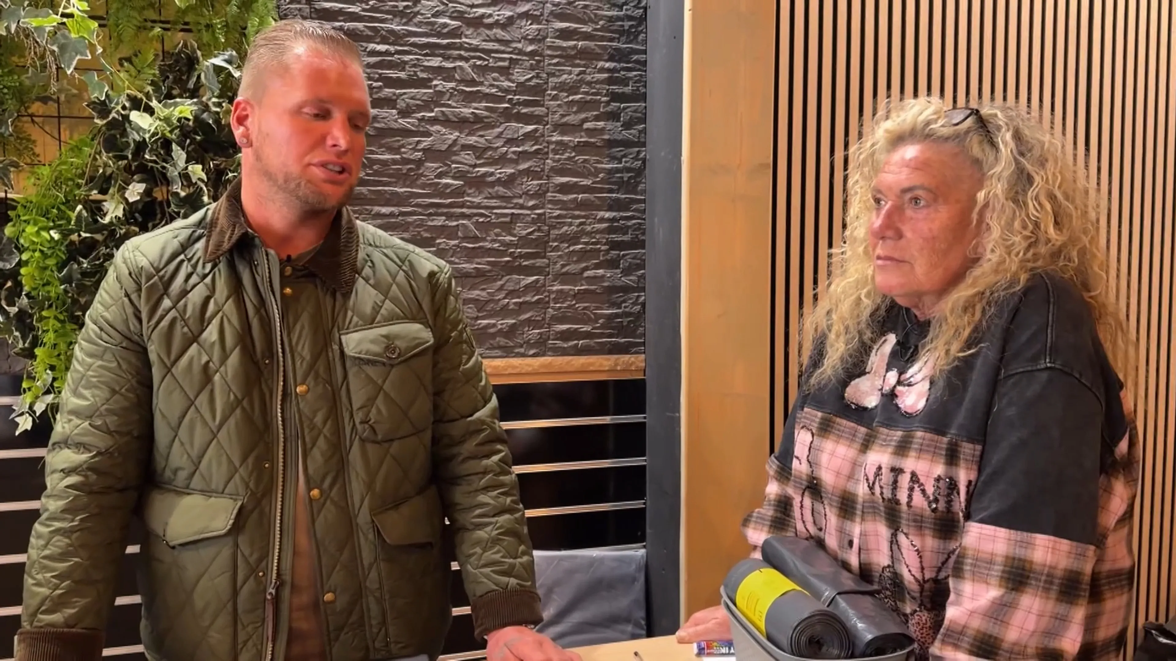 Marvin krijgt een vervelend bericht: 'Hij gaat naar de intensive care'