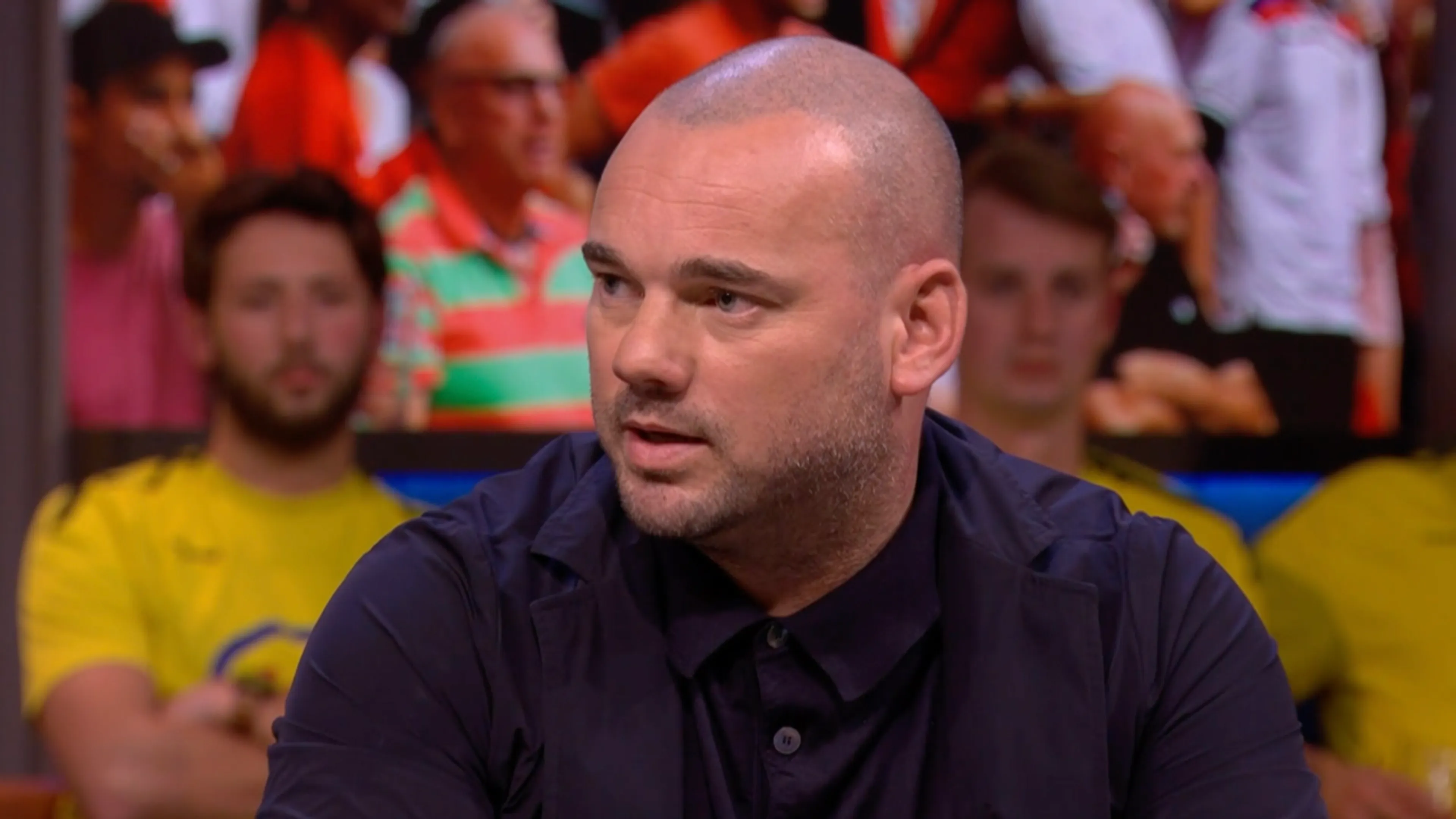 Wesley windt zich op over racisme in voetbalstadions: 'Het is te ziek voor woorden!'