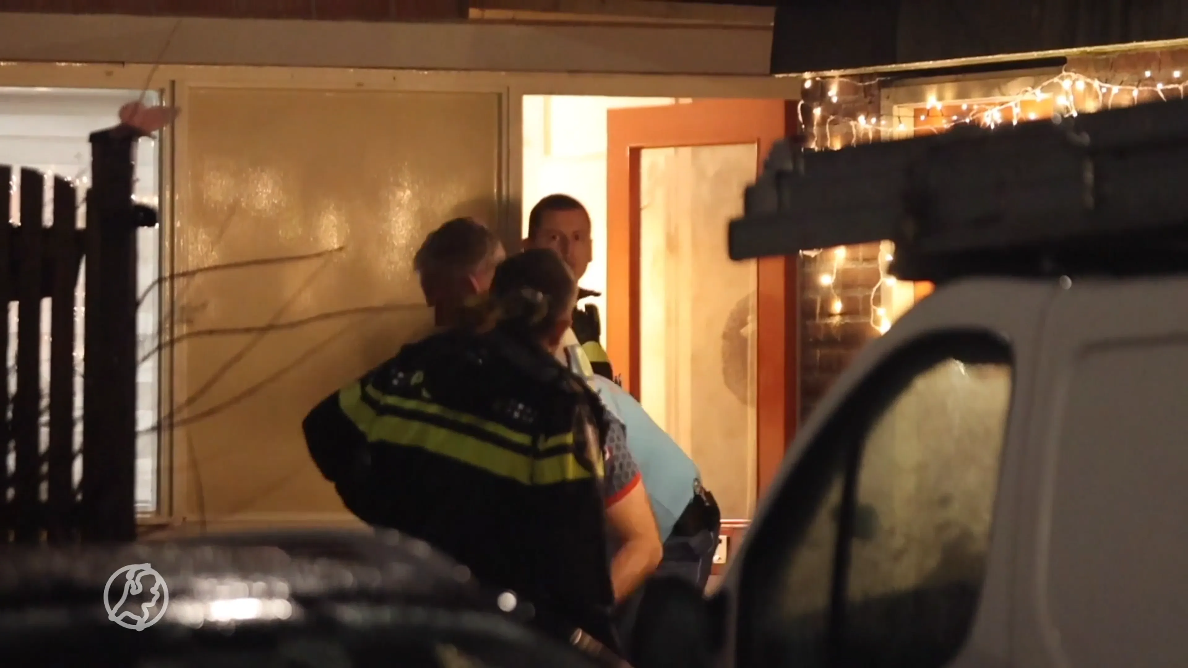 Zwaargewonde bij steekpartij na ruzie in Delft, kinderen uit woning gehaald