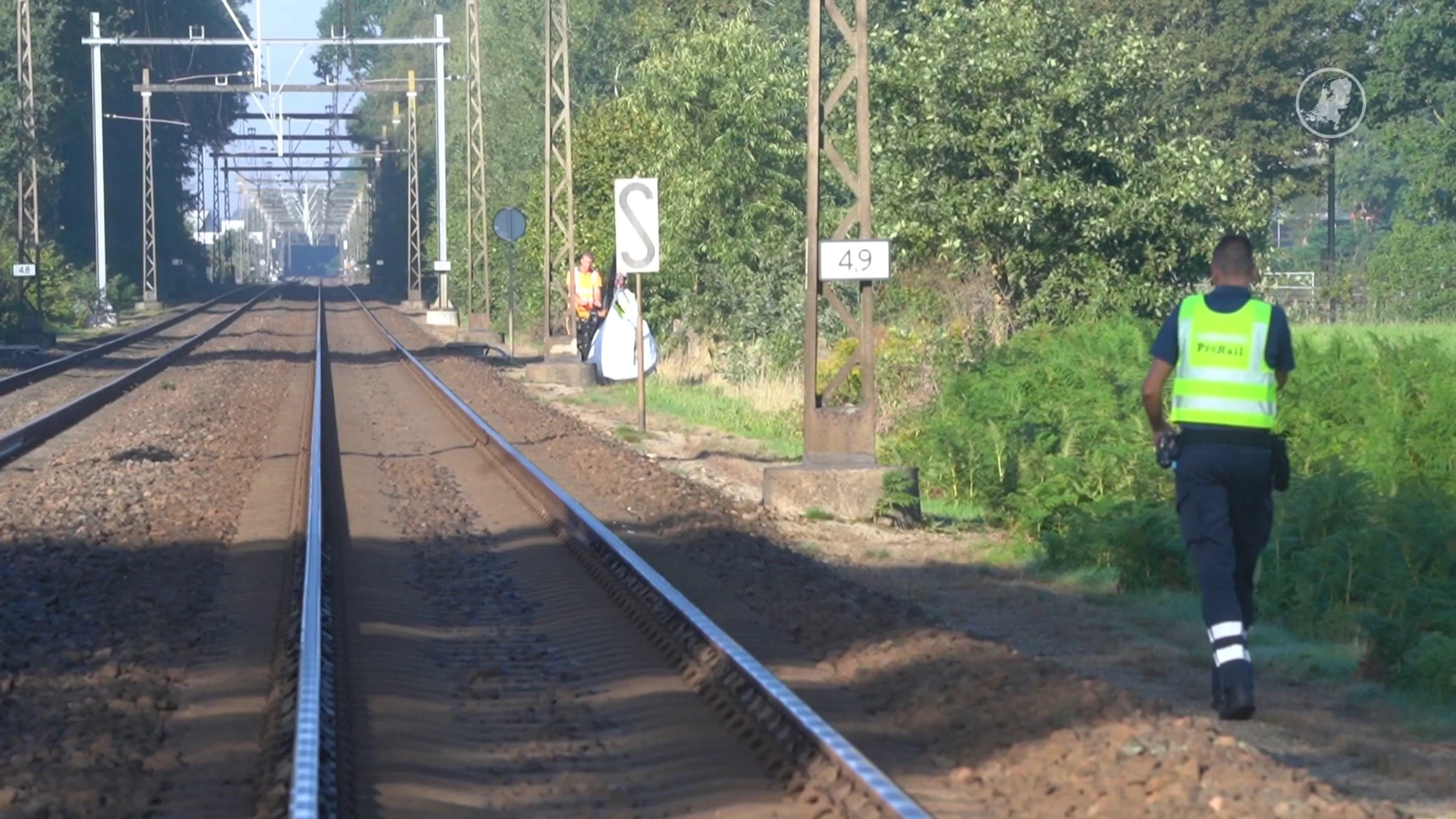 ProRail onderzoekt stuk spoor bij Deventer na spoorsabotage