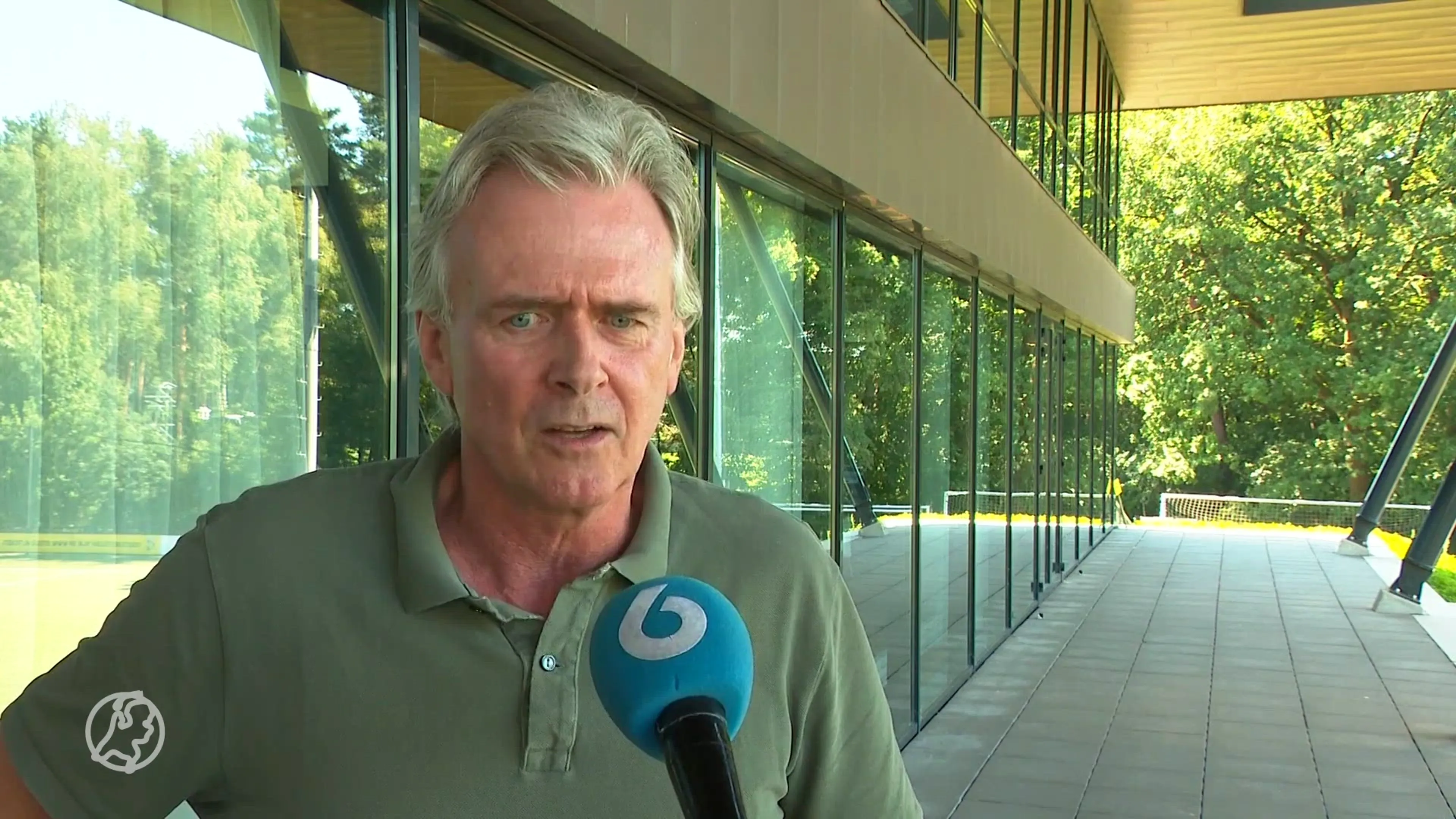 Vitesse heeft nog anderhalve week om financiële duidelijkheid te krijgen.
