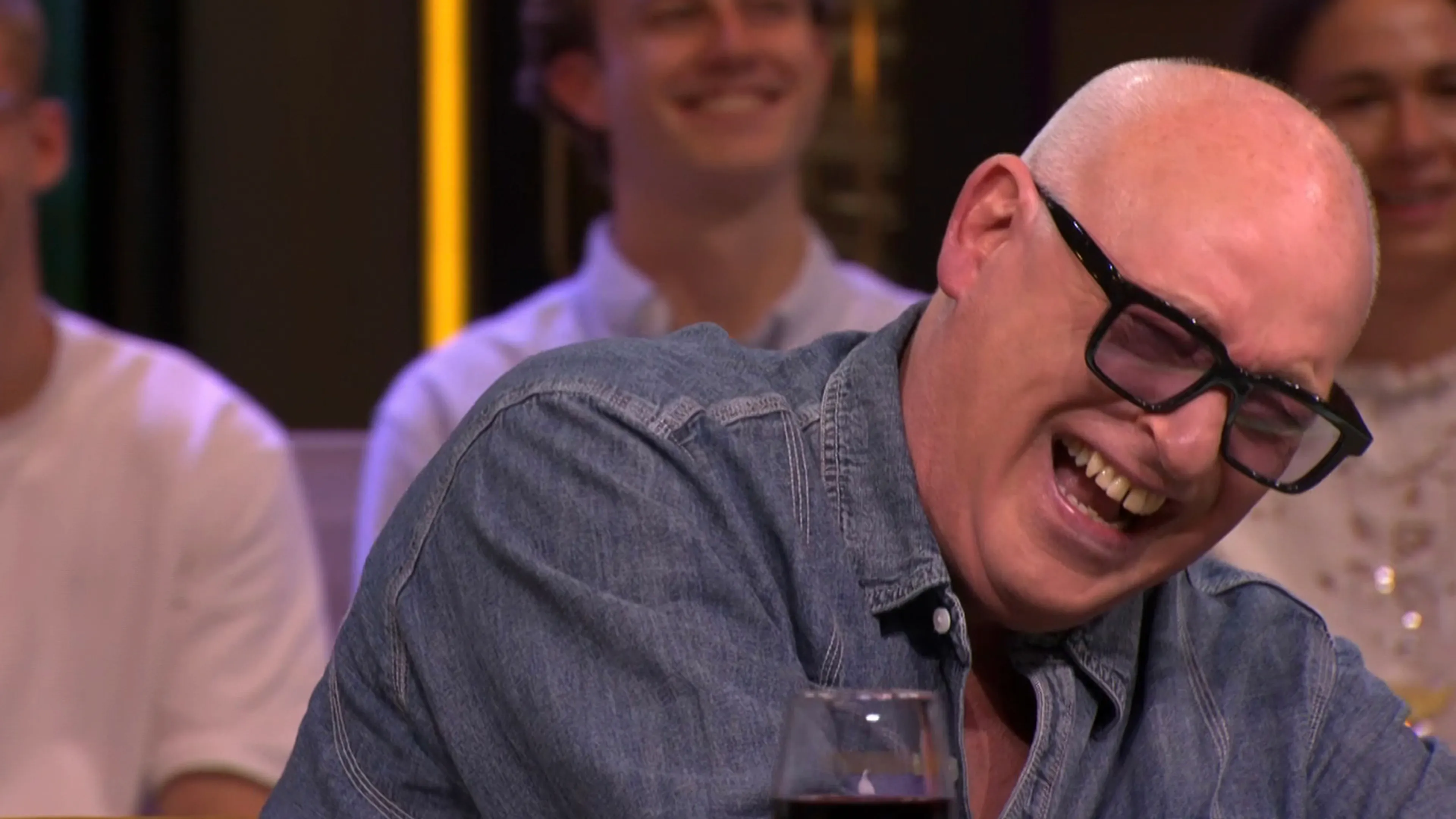 René van der Gijp gaat stuk om bizar verhaal over voormalig NEC-spits