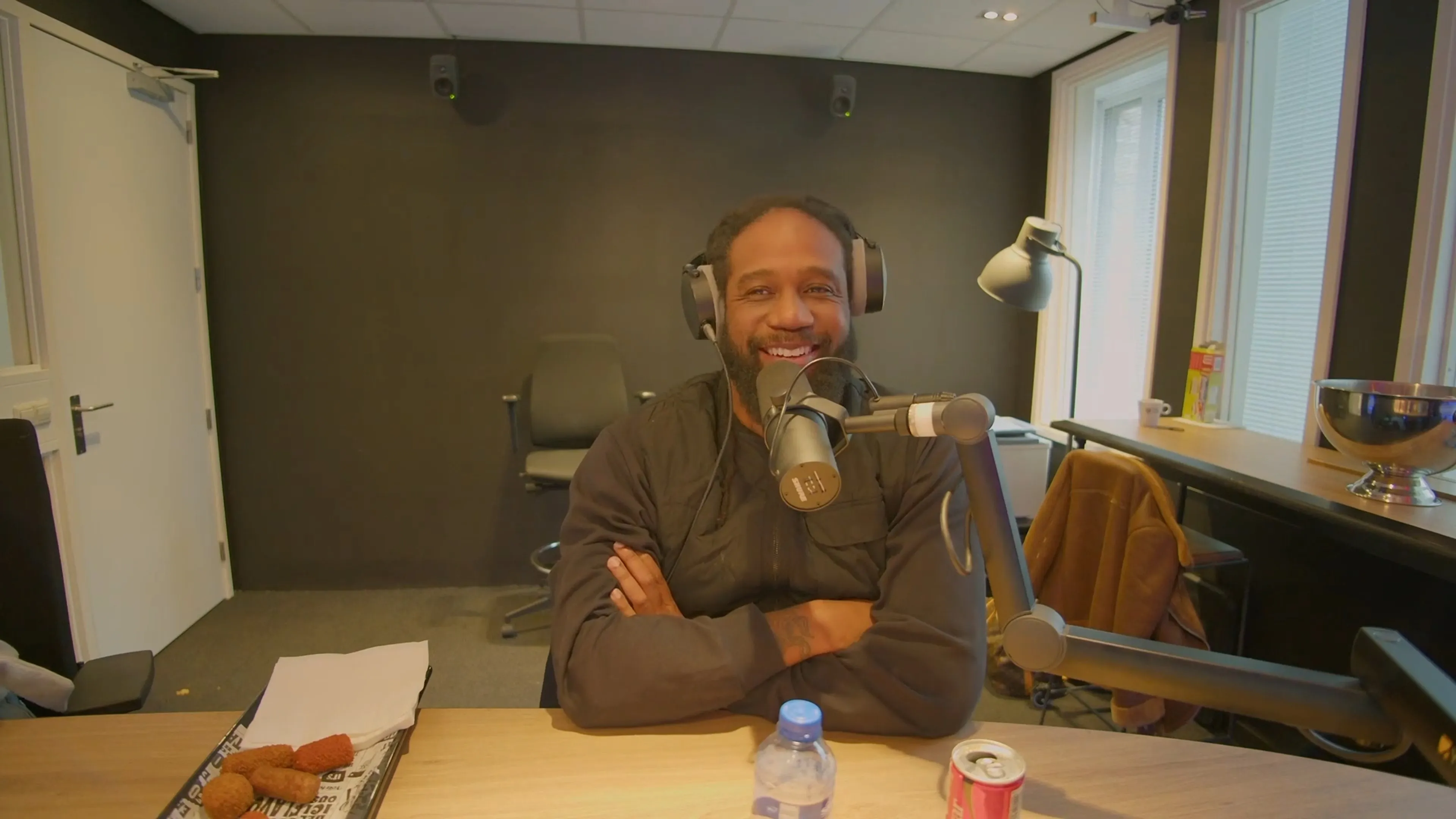 Glen Faria geeft een kijkje in zijn creatieve schrijfproces!