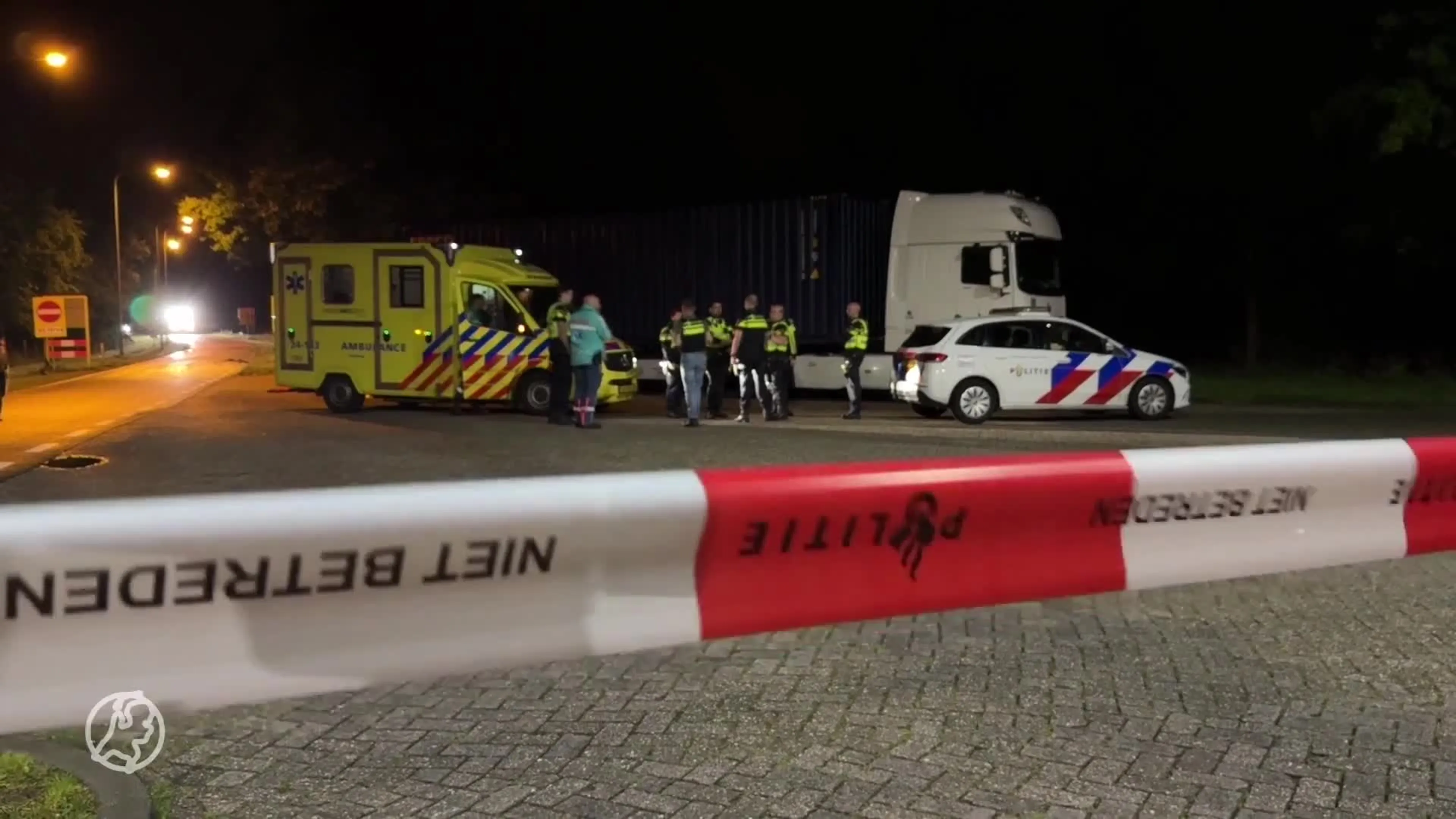 Dode en gewonde door verkeersongeluk op oprit A2 nabij Eijsden