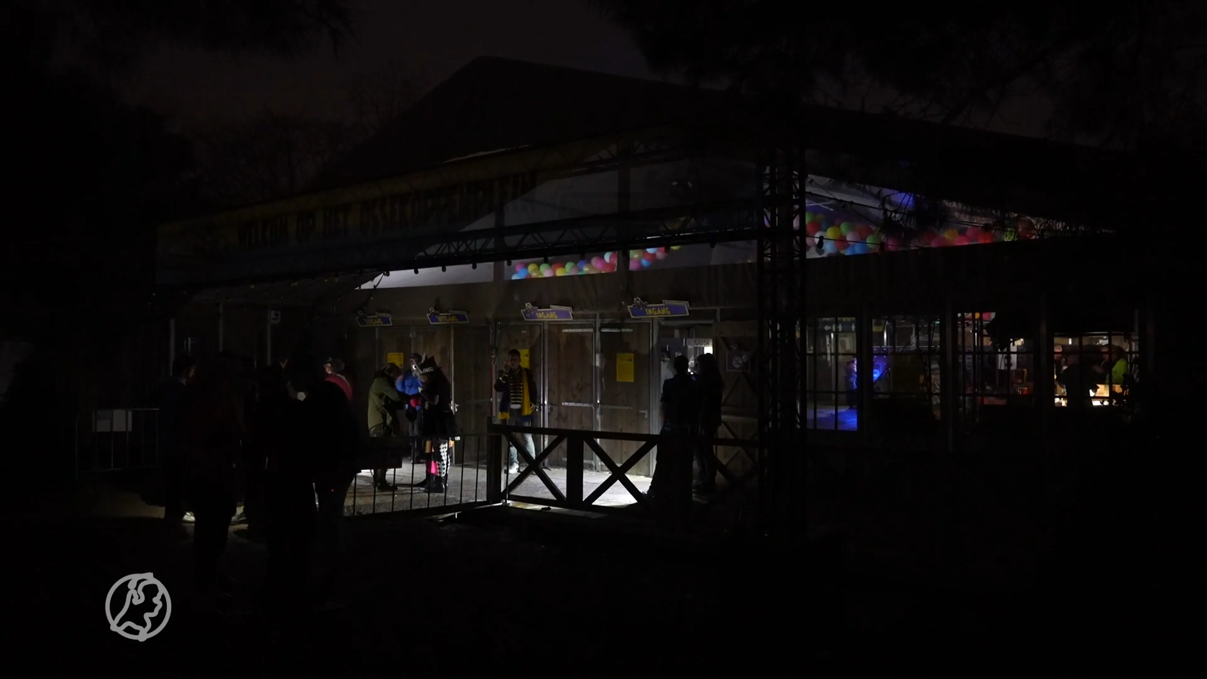 Grote stroomstoring trekt stekker uit carnavalsfeest Oss