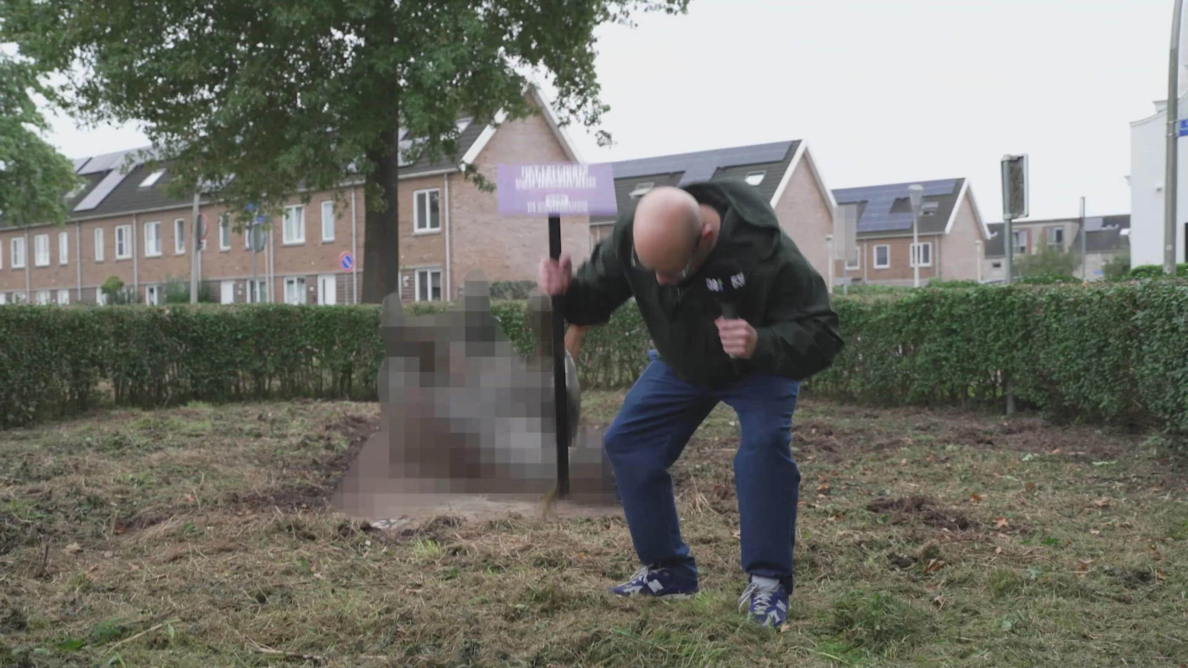 Dit is het lelijkste kunstwerk van Nederland!