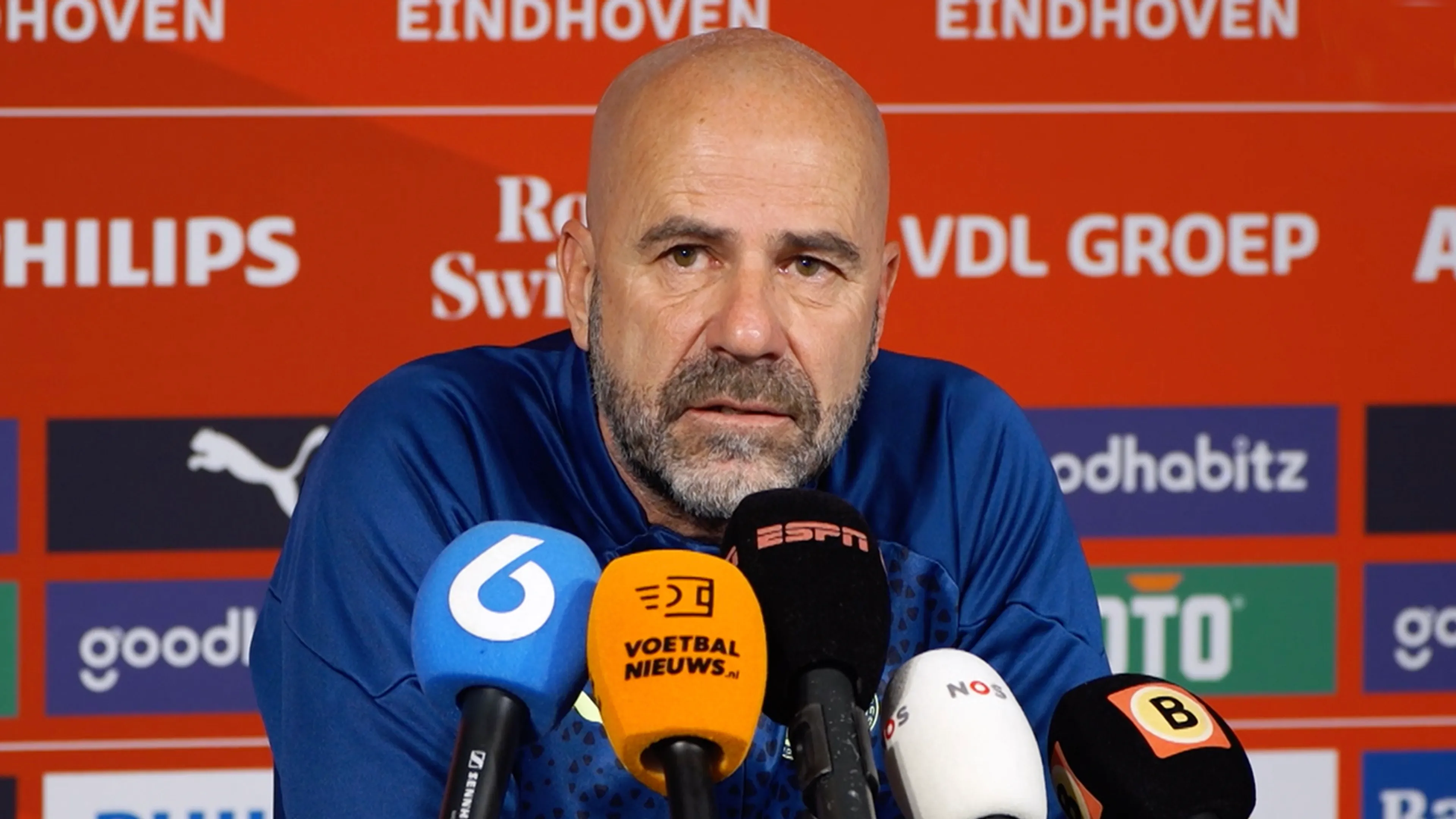 Bosz blikt nog één keer terug op penaltymoment met Wieffer en Lang