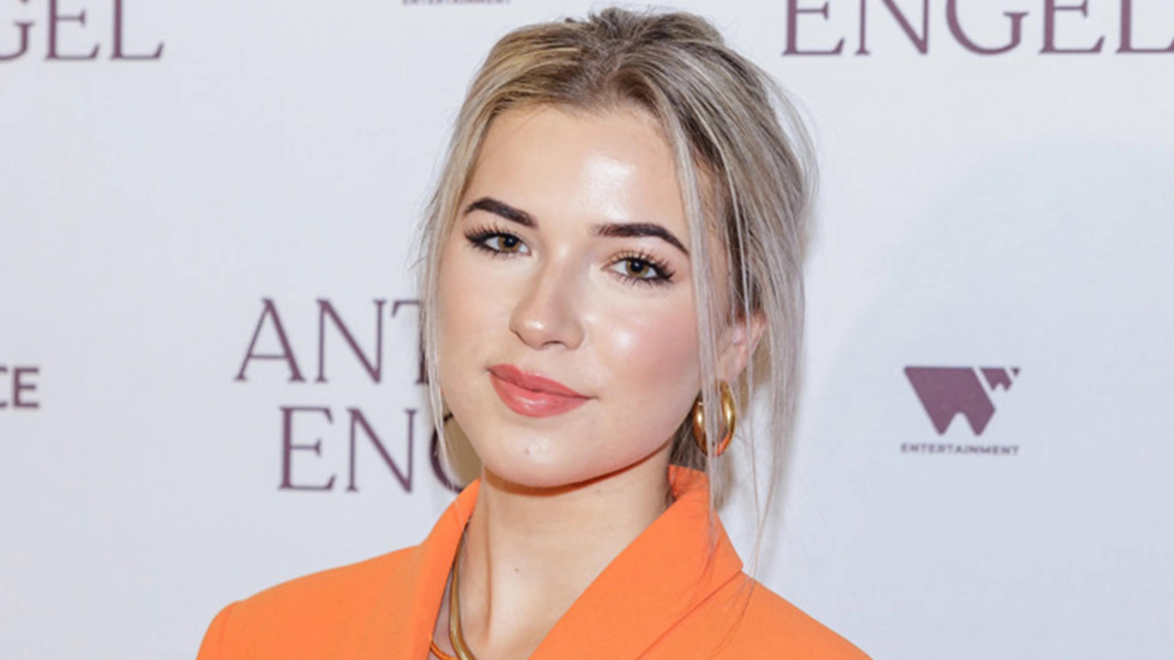 influencer-jade-anna-verlaat-rome-na-breuk-met-kenneth-taylor-zo-gek