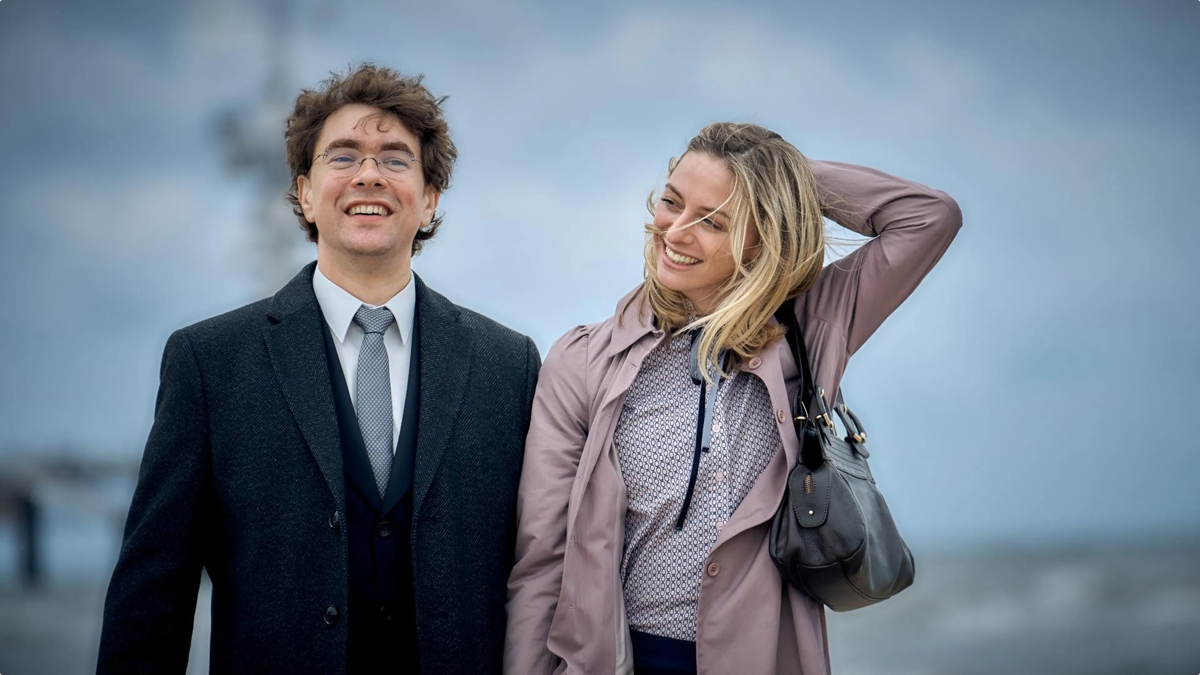 Bram Suijker als prins Friso en Claire Bender als Mabel © Mark de Blok