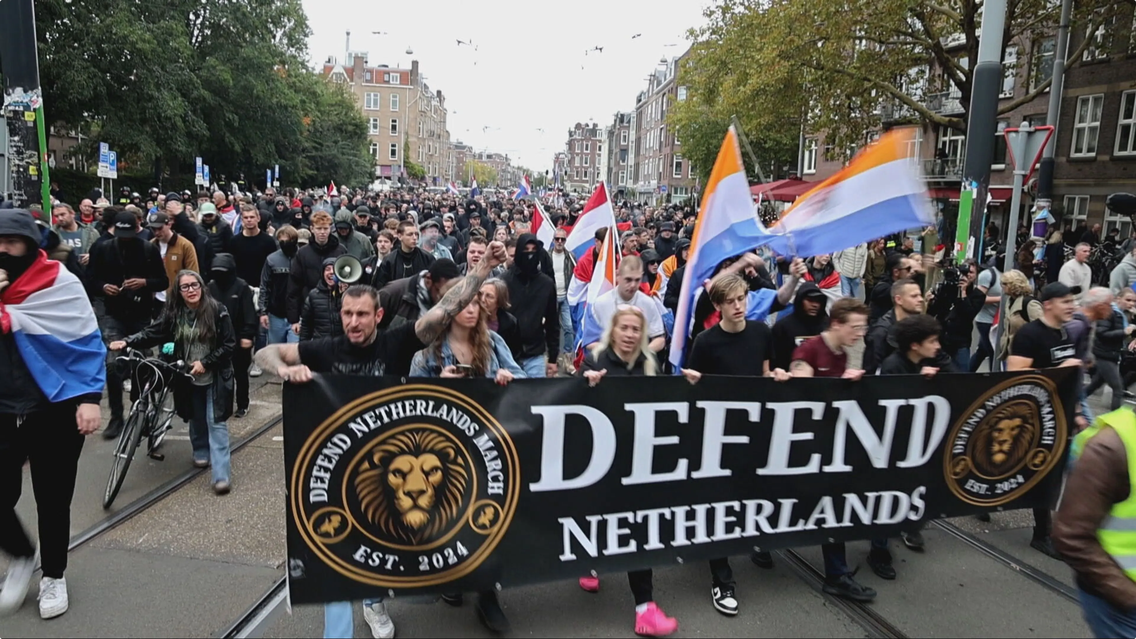 De demonstratie tegen immigratie - beeld: HFV / Mizzle Media