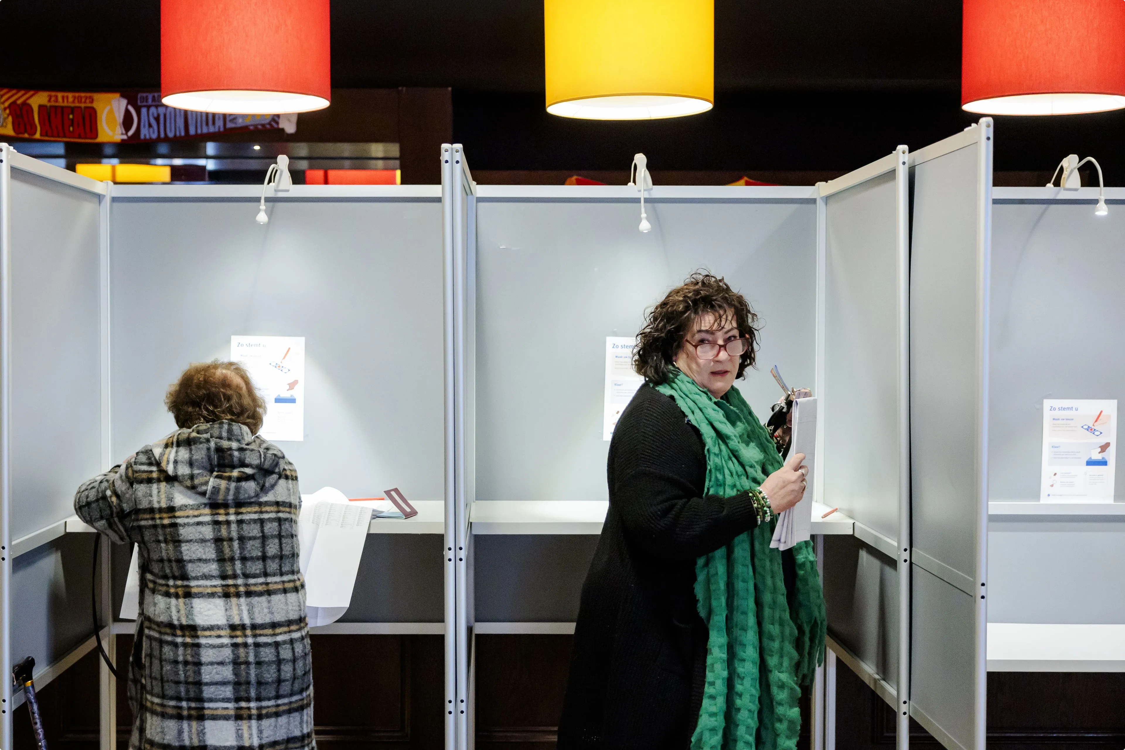 Caroline van der Plas naar de stembus. Beeld: ANP.