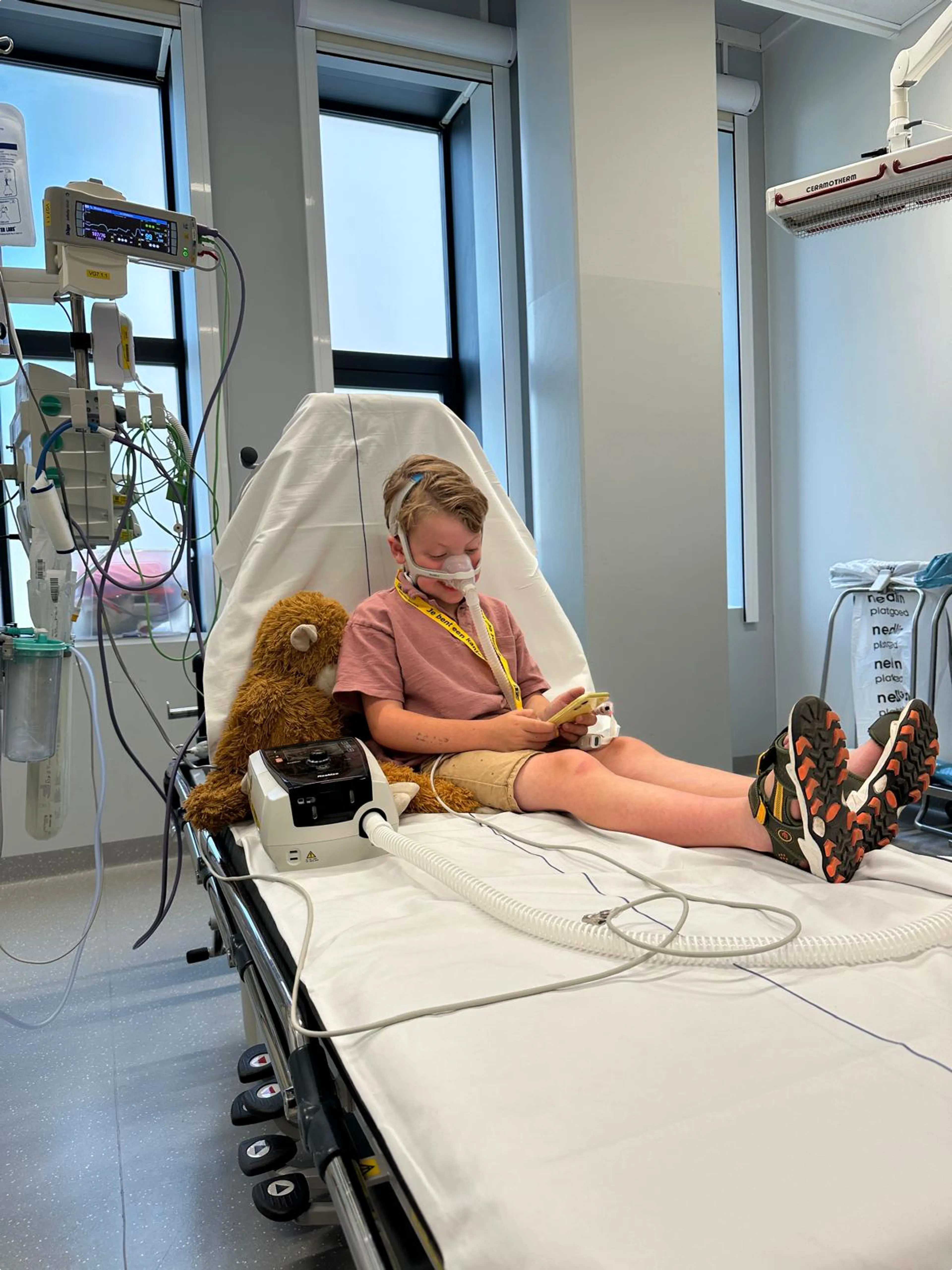 Joris heeft CCHS, een zeldzame aandoening. Beeld: privé foto